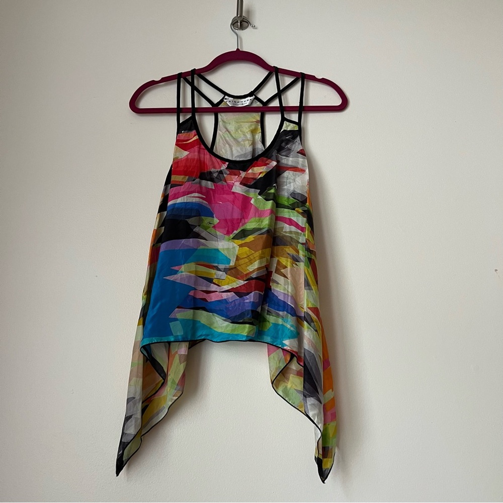 Trina Turk 100% Silk Geometric Print Asymmetrical Tank Top Shark Bite Hem